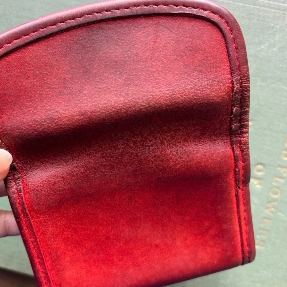 COACH Multifunction Purse #7219 Red Leather Vintage 1990s Minimalist Coin Wallet - Picture 16 of 16